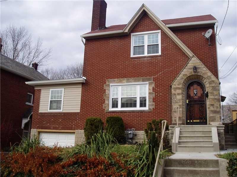 5 Robertson Pl Pittsburgh, PA 15223