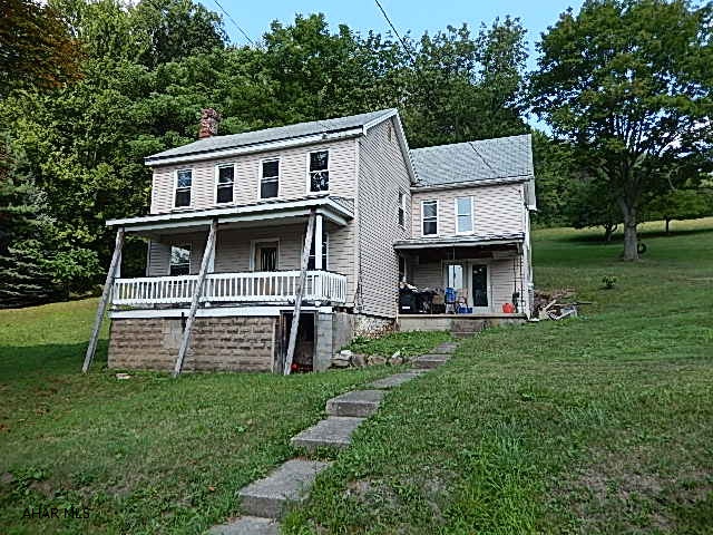450 Becker Rd. Tyrone, PA 16686