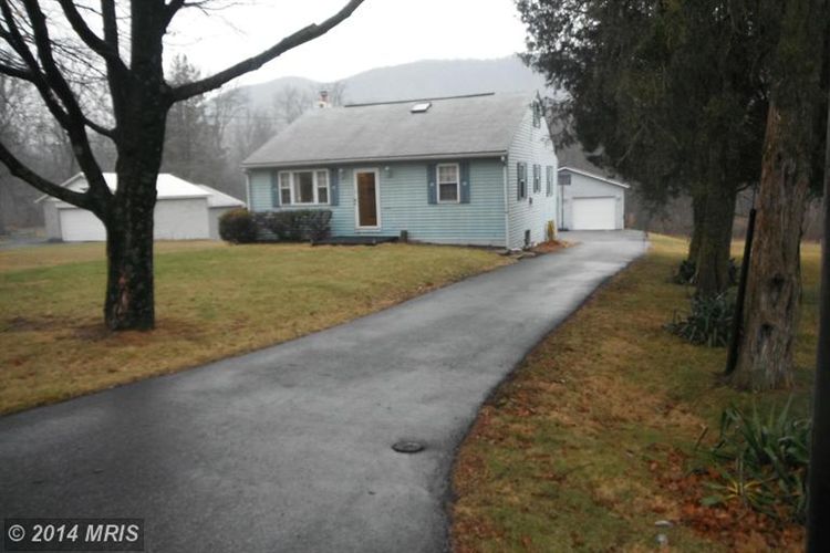 928 PATH VALLEY RD Fort Loudon, PA 17224