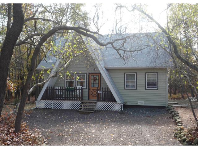 196 Ash Drive Long Pond, PA 18655