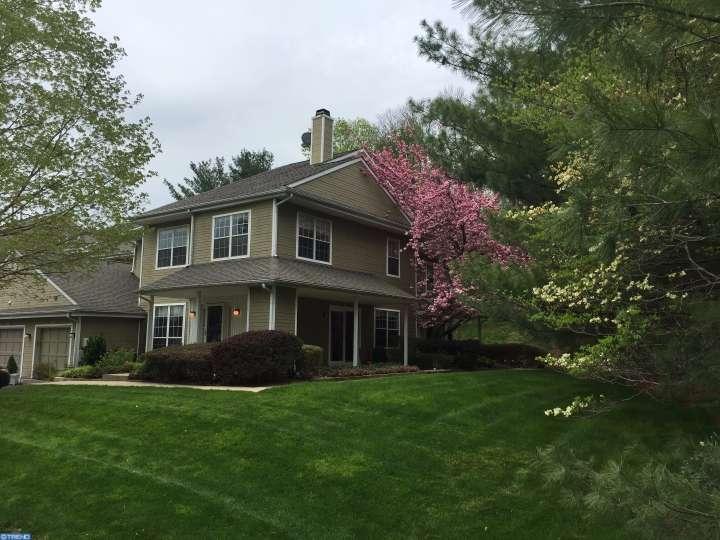 332 Danbury Ct Glen Mills, PA 19342