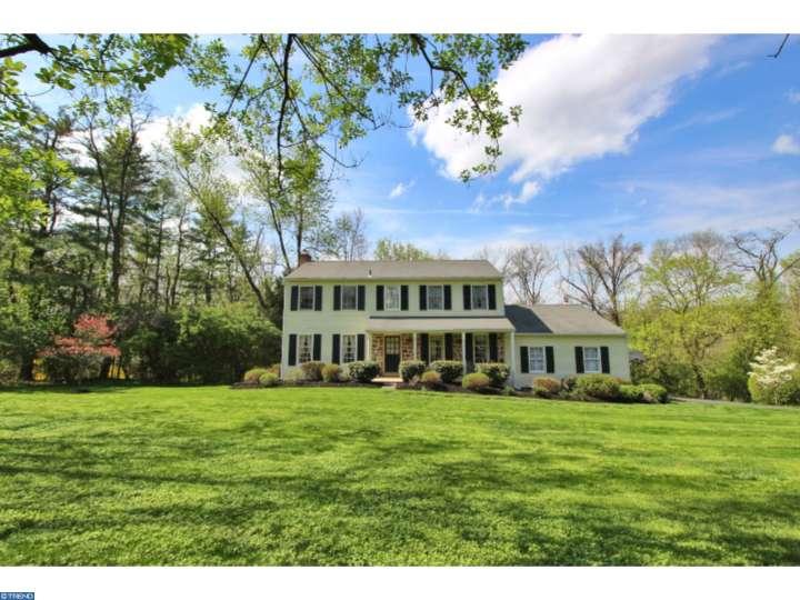 2391 Pheasant Hill Ln Malvern, PA 19355