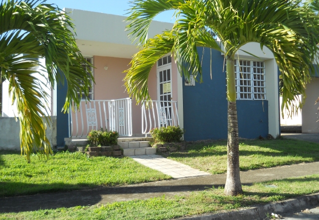 E-94 Calle San Lucas Lirios Cala Juncos, Pr, 00777 Trujillo Alto County Juncos, PR 00777