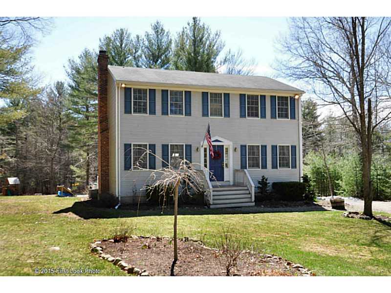 5 Isaac Fiske Rd Coventry, RI 02827