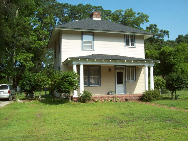 660 North St. Bamberg, SC 29003