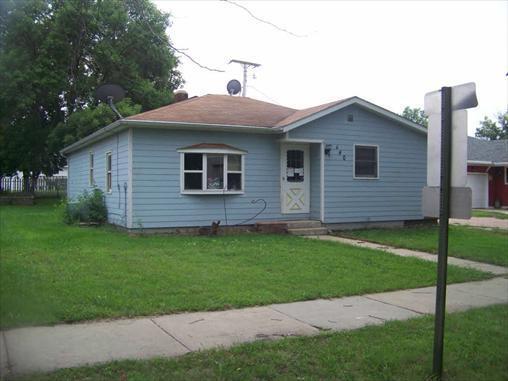 440 W 1st St Parker, SD 57053