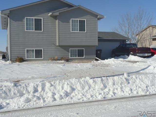 203 N Sund St Worthing, SD 57077