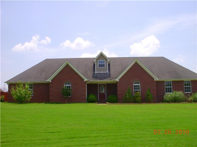 215 Walker Pky Atoka, TN 38004