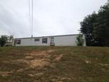 205 Cooper St Paris, TN 38242