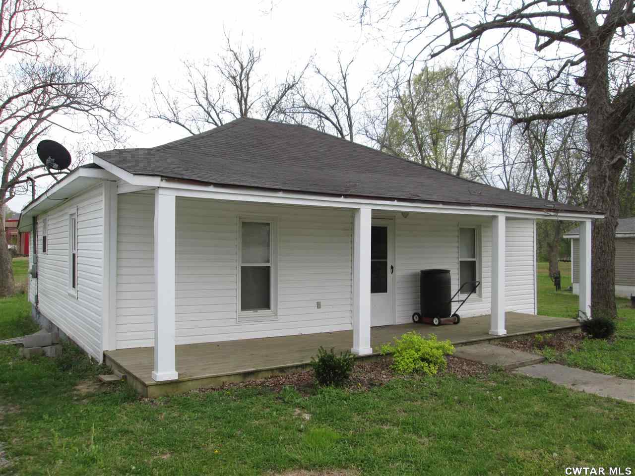 119 Main Bradford, TN 38316