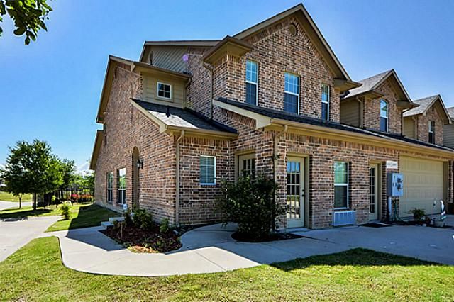 1935 Sherbourne Street Lewisville, TX 75067