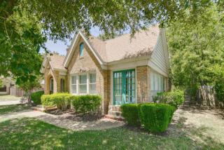 2649 Catherine St Dallas, TX 75211