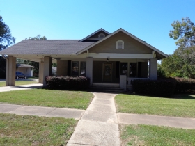 2403 Magnolia St Texarkana, Tx, 75503 Bowie County Texarkana, TX 75503