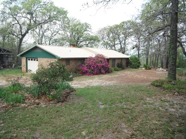 2027 W CR 3271 Mount Enterprise, TX 75681
