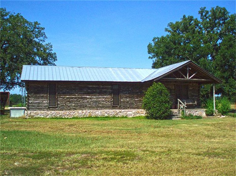440 Bo Brown Rd. Lovelady, TX 75851