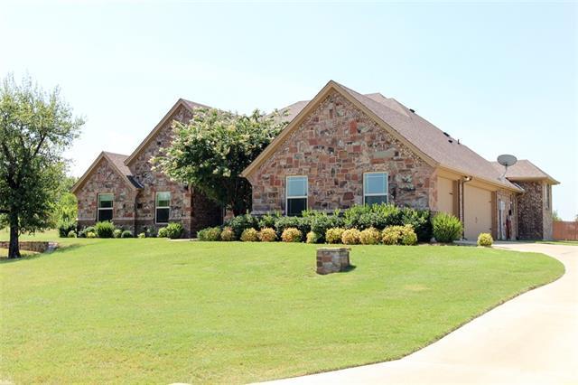 201 Sandstone Ln Weatherford, TX 76085