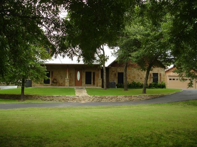 416 Valley Rd Weatherford, TX 76087