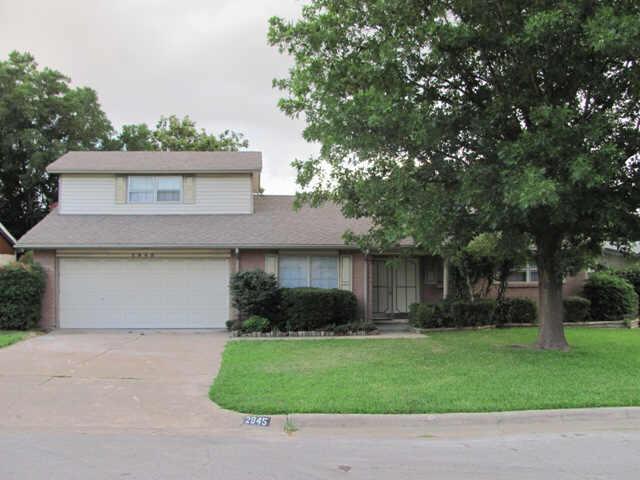 2945 San Marcos Dr Fort Worth, TX 76116