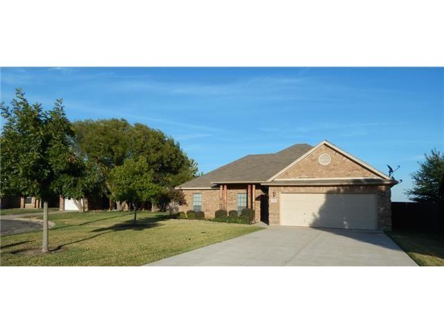 9113 Coral Ln Fort Worth, TX 76140