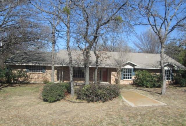 1002 Spanish Trl Keller, TX 76262