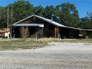 6809 Highway 2318 Comanche, TX 76442