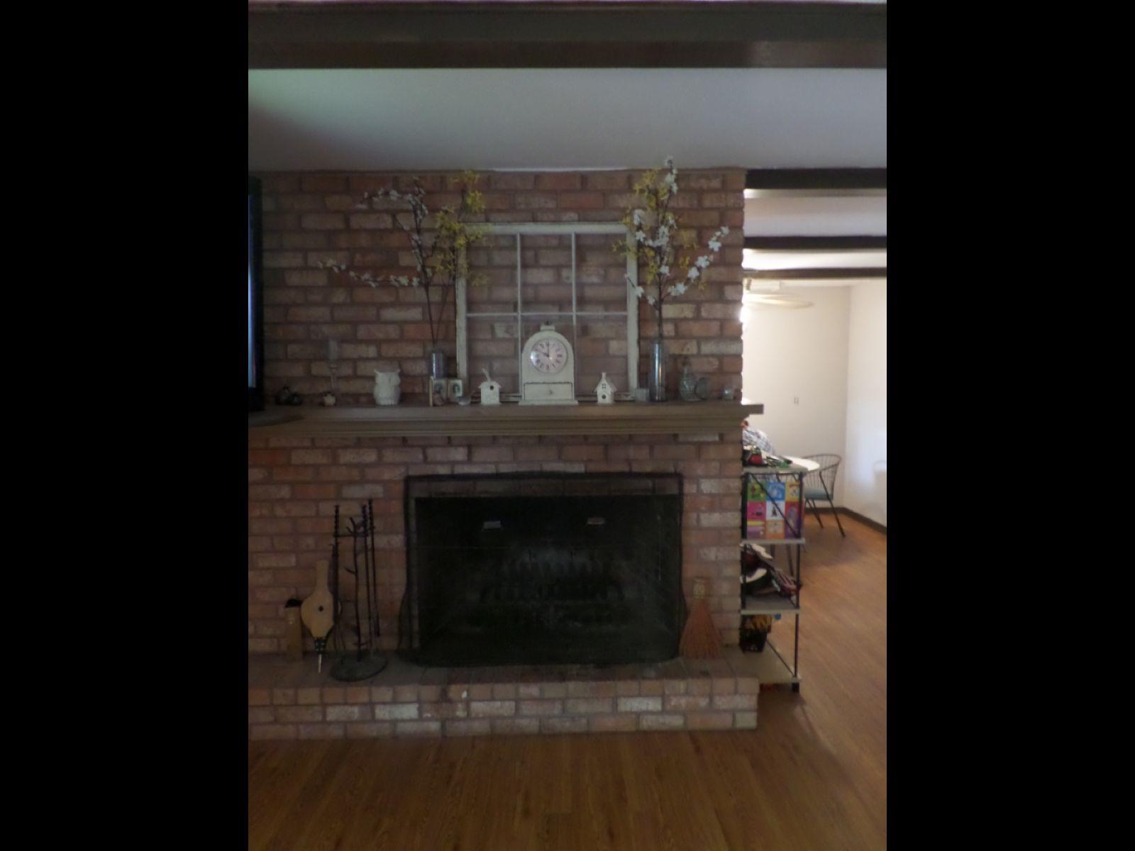 7483 Gholson Rd Waco, TX 76705