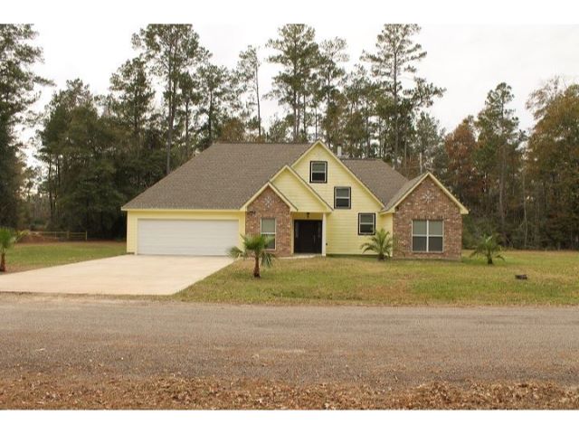 201 Scarlet Oak Ln Village Mills, TX 77663