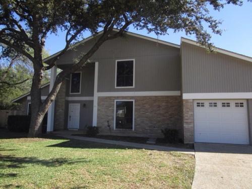 6300 Rustling Way San Antonio, TX 78249