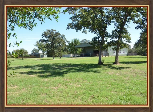 4293 Mill Creek Cat Spring, TX 78933