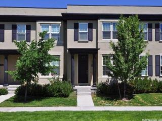 10757 S Ozarks Dr South Jordan, UT 84095