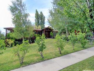 126 E Braewick Rd Salt Lake City, UT 84103