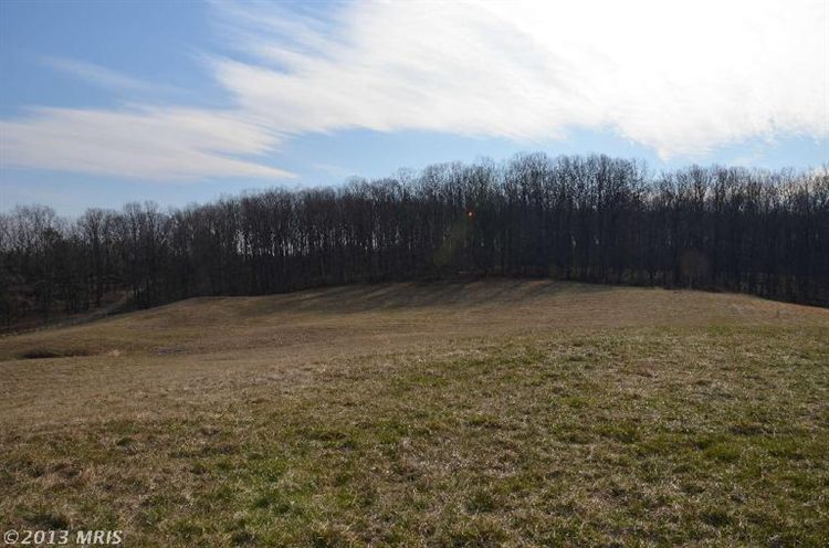 KEYSER RD Hume, VA 22639