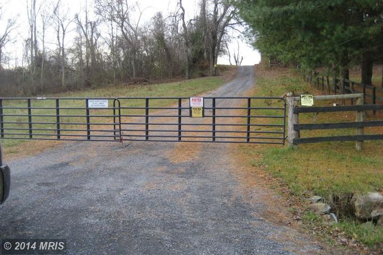 HUME RD Hume, VA 22639