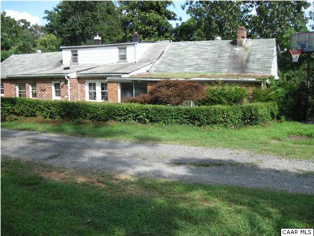 2857 Vest Walker Rd North Garden, VA 22959
