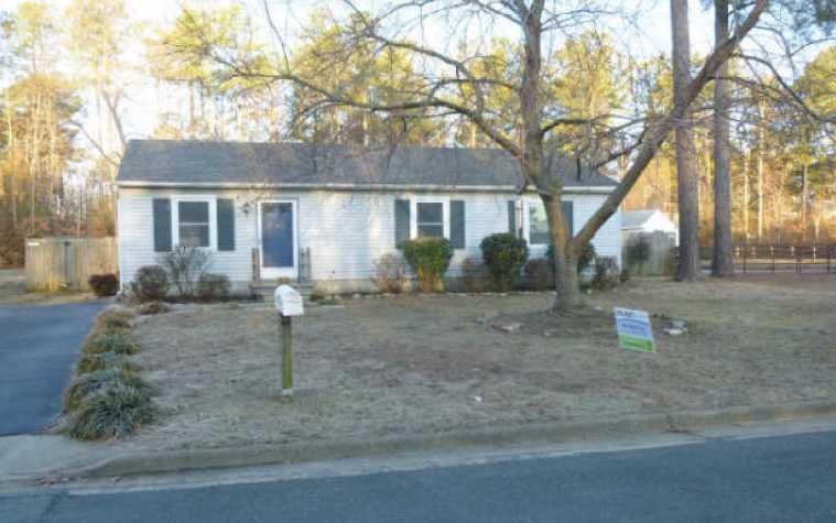506 Pullbrooke Dr North Chesterfield, VA 23236