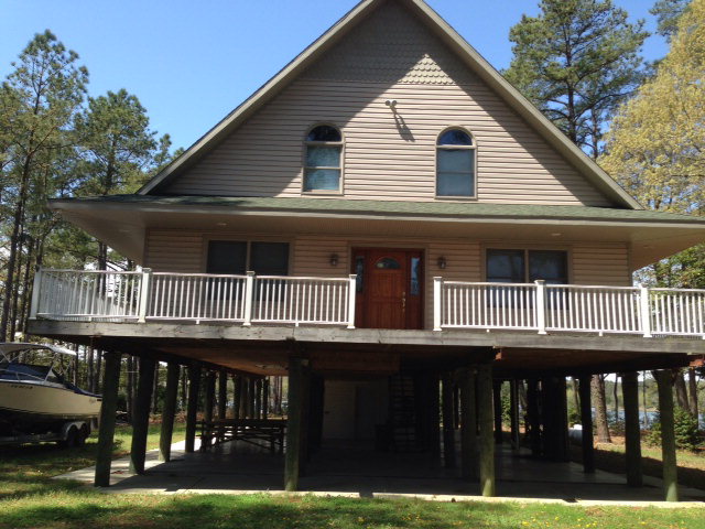 2270 Broadview Ln Exmore, VA 23350