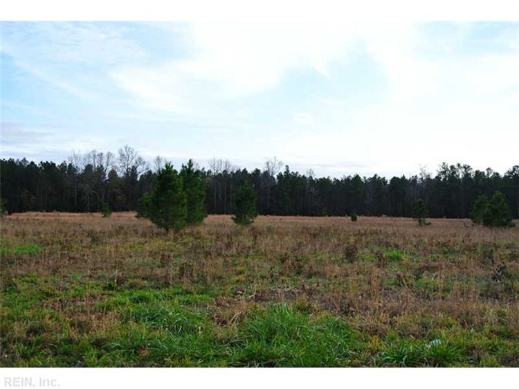 003A CARSLEY ROAD Dendron, VA 23839