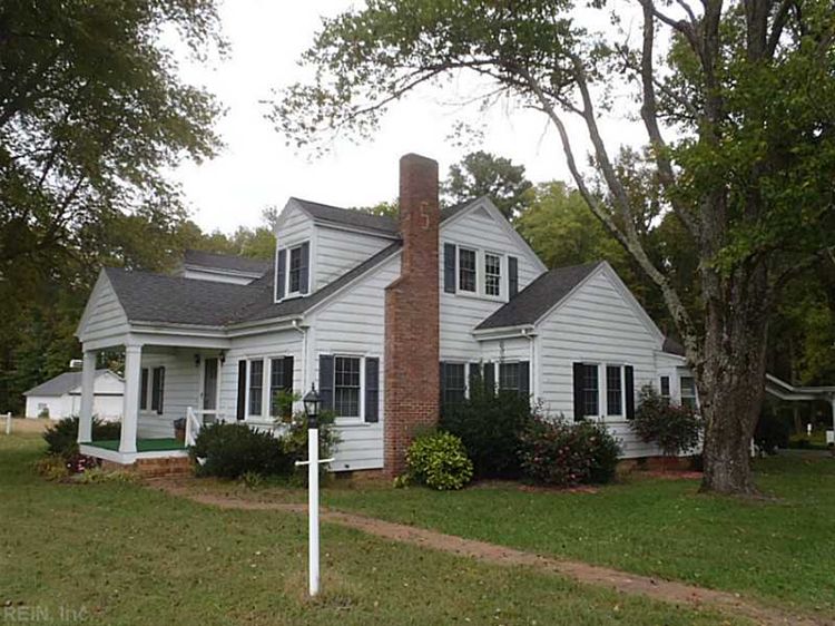 13425 CORINTH ROAD Ivor, VA 23866