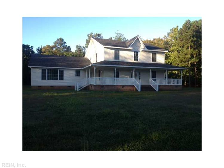 6074 BEAVERDAM RD Spring Grove, VA 23881