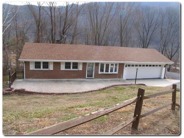 111 Heatherton Dr Covington, Va, 24426 Alleghany County Covington, VA 24426