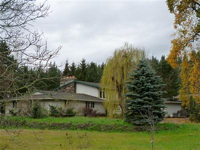 2718 Neal Rd Fall City, WA 98024