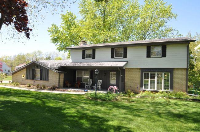 11121 N Pebble Ln Mequon, WI 53092