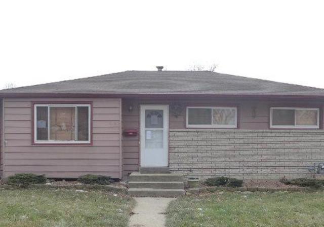 3689 Henry Ave Milwaukee, WI 53110