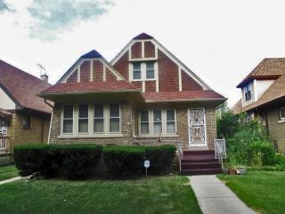 4519 N 41st St Milwaukee, WI 53209