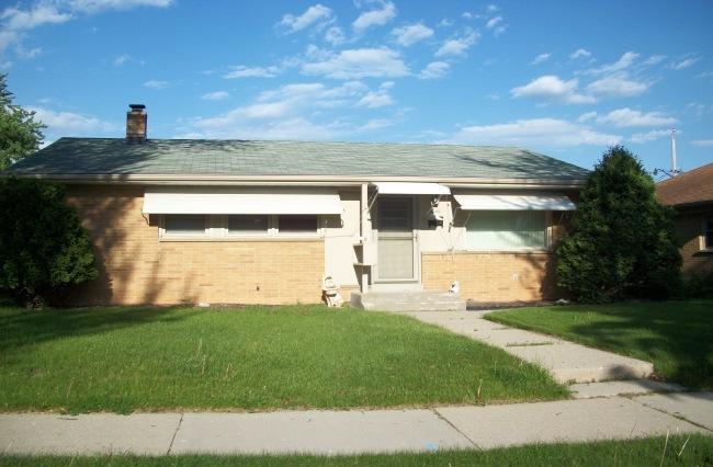 2540 S 65th St Milwaukee, WI 53219