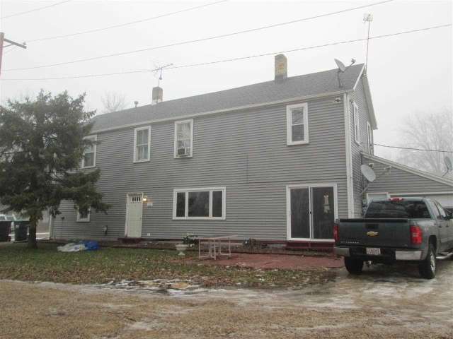 23 W Main St Deerfield, WI 53523