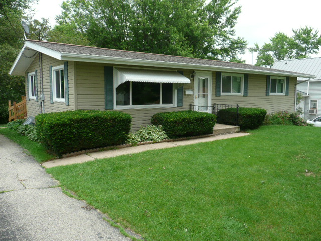 137 N Lincoln Street Lancaster, WI 53813
