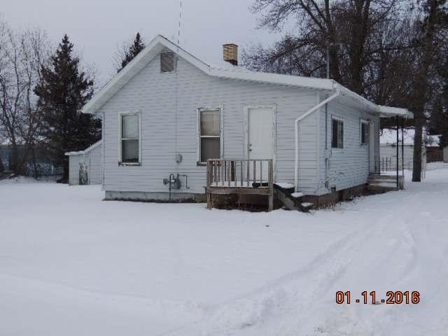 1610 Clermont St Antigo, WI 54409