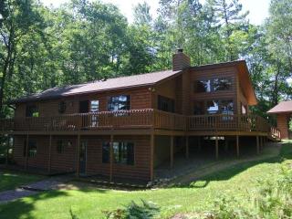 10234 Bobcat Lake Dr Minocqua, WI 54548