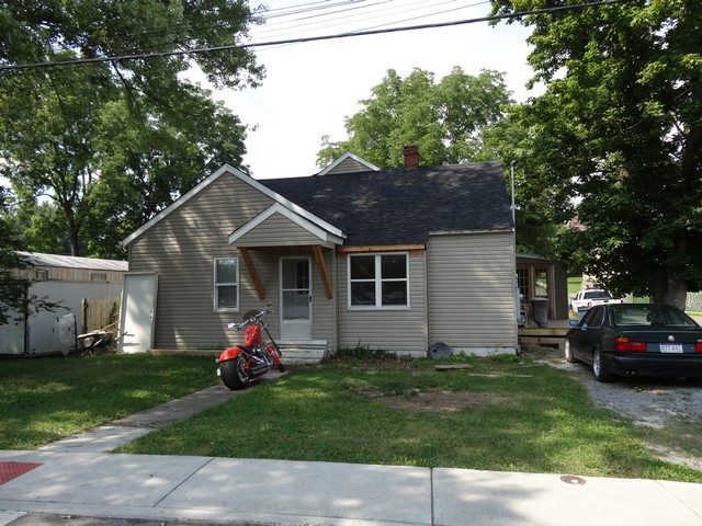 313 Walnut Street Alderson, WV 24910